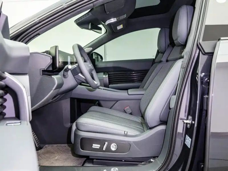 Audi e7x