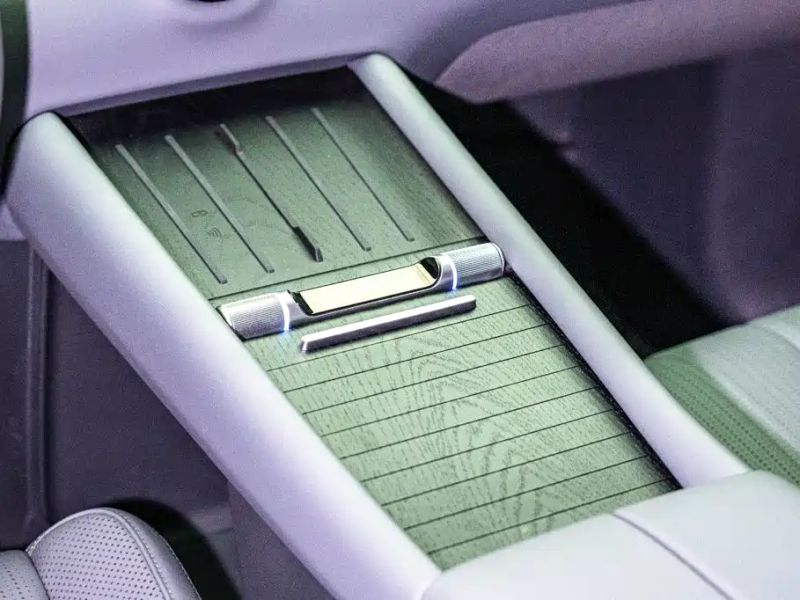 Audi e7x