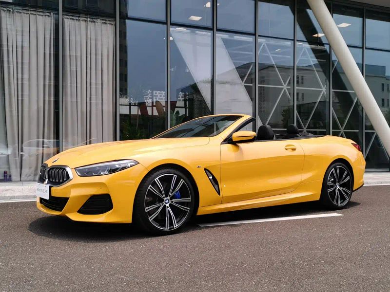 BMW 8-series