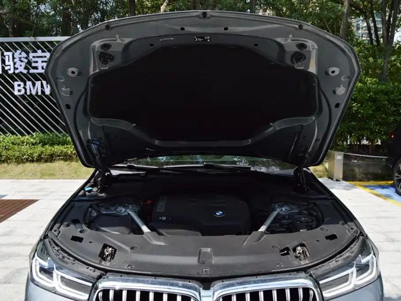 BMW 6-series