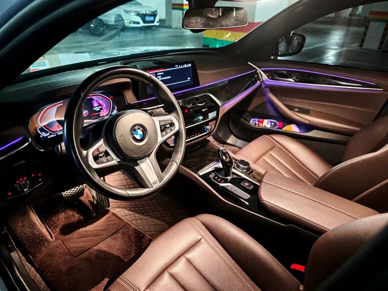 BMW 5-series