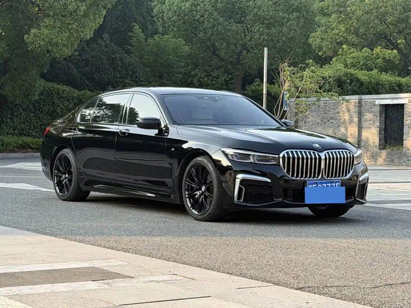 BMW 7-series