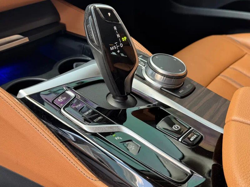 BMW 6-series