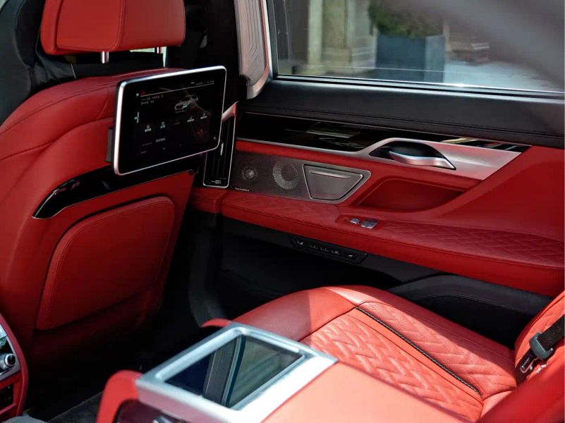 BMW 7-series