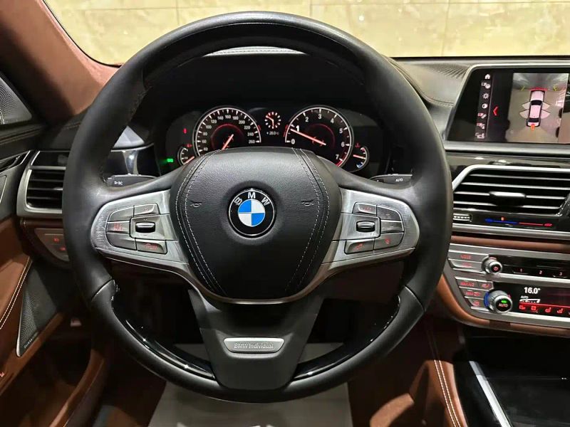 BMW 7-series