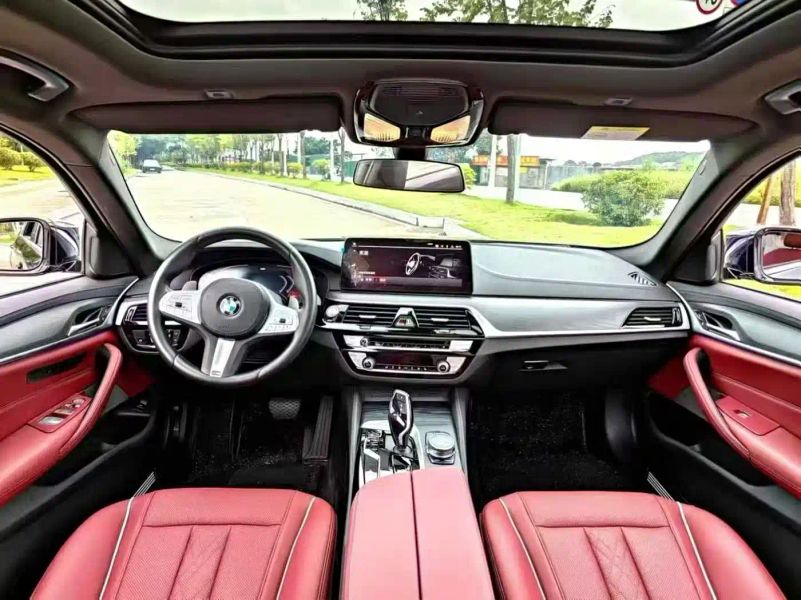 BMW 5-series