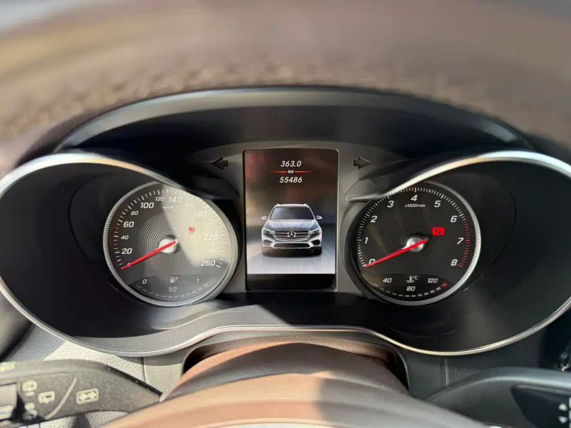 Mercedes-benz glc
