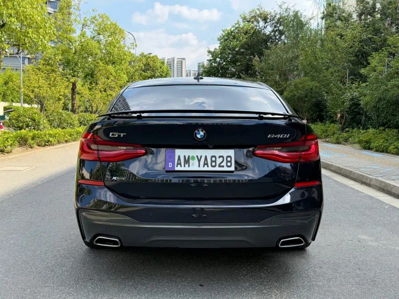 BMW 6-series