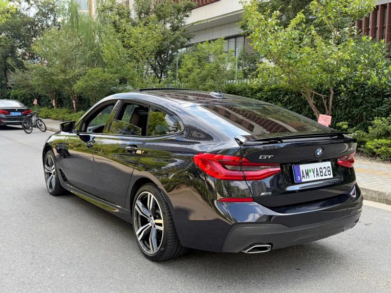 BMW 6-series