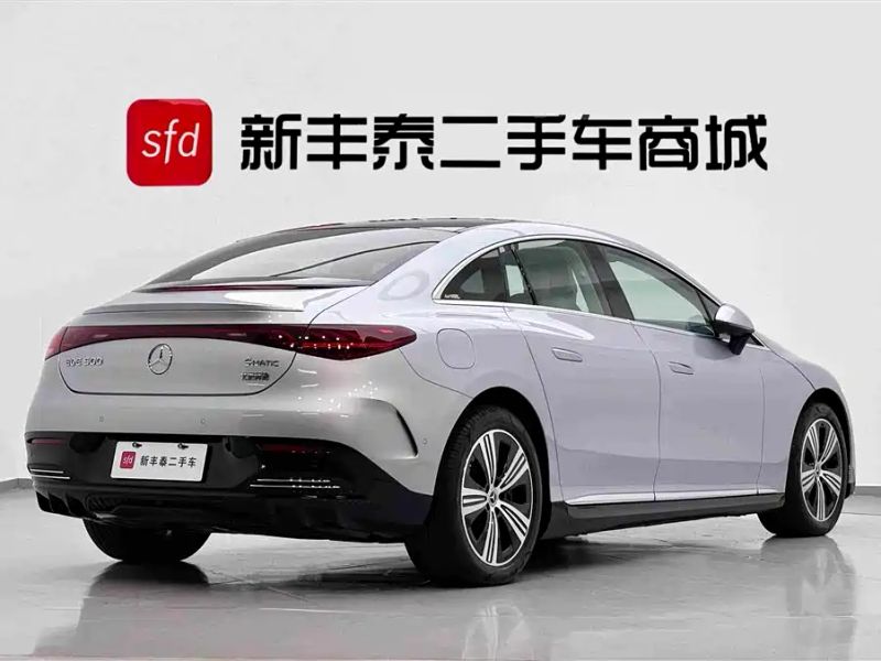 Mercedes-benz eqe