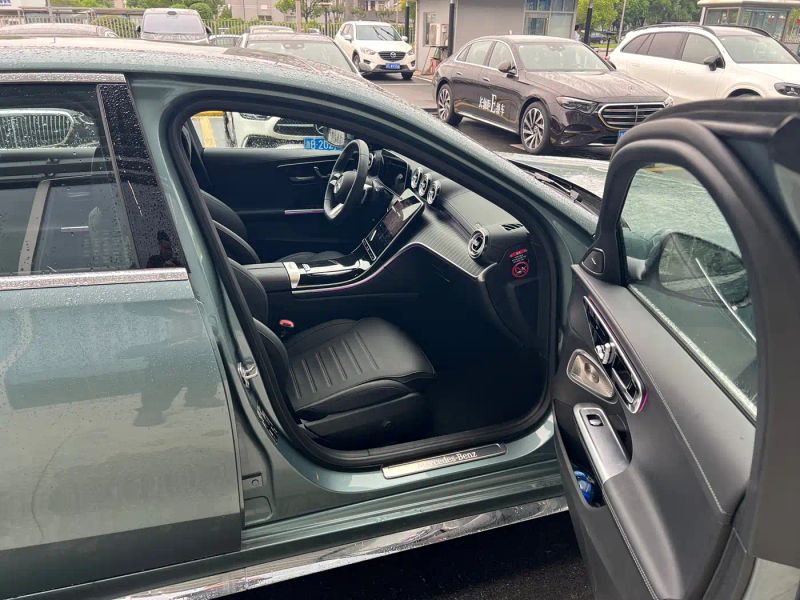 Mercedes-benz c-class