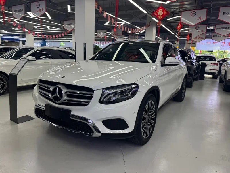 Mercedes-benz glc