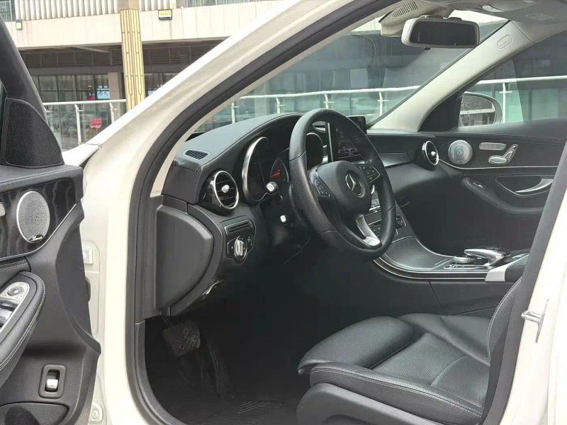 Mercedes-benz c-class