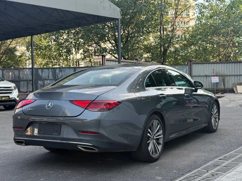 Mercedes-benz cls