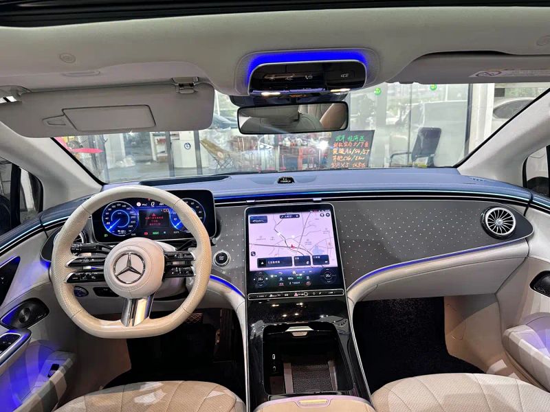 Mercedes-benz eqe