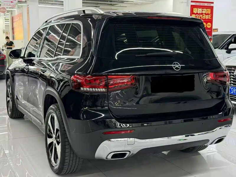 Mercedes-benz glb