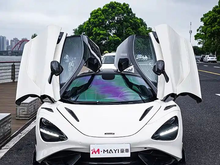 Mclaren mclaren_720s