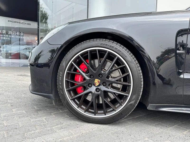 macan panamera