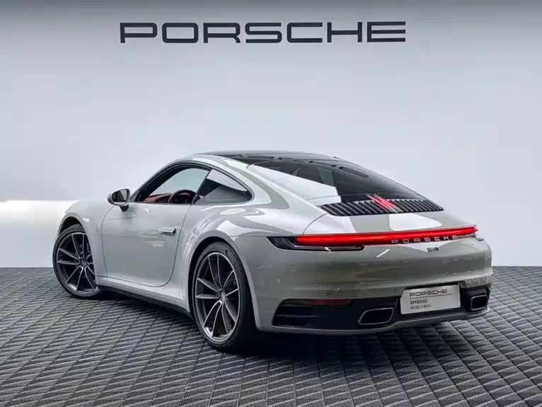macan 911
