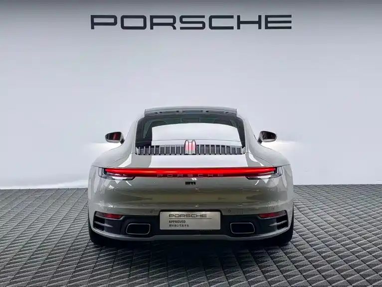 macan 911