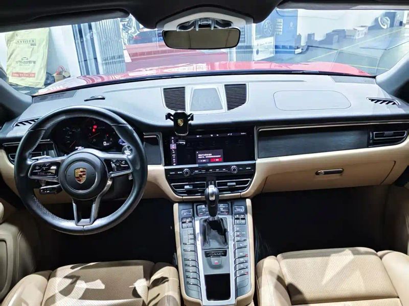 macan macan