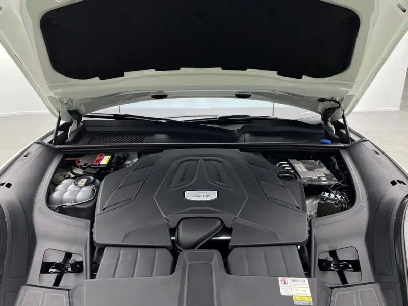 macan cayenne