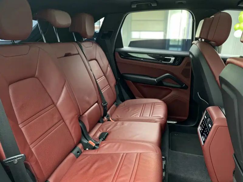 macan cayenne
