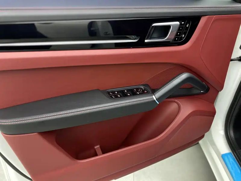 macan cayenne