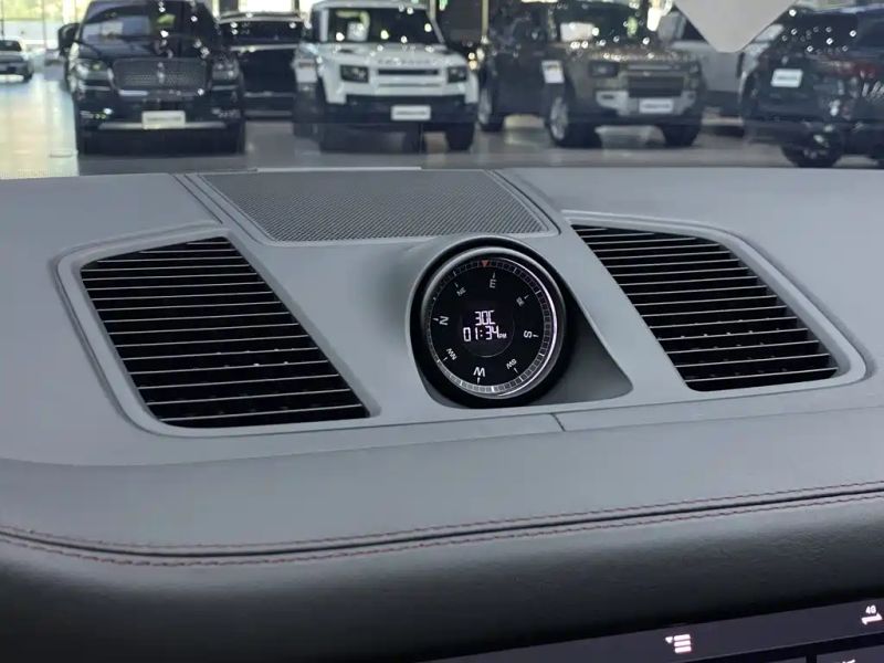 macan cayenne