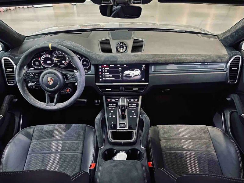 macan cayenne
