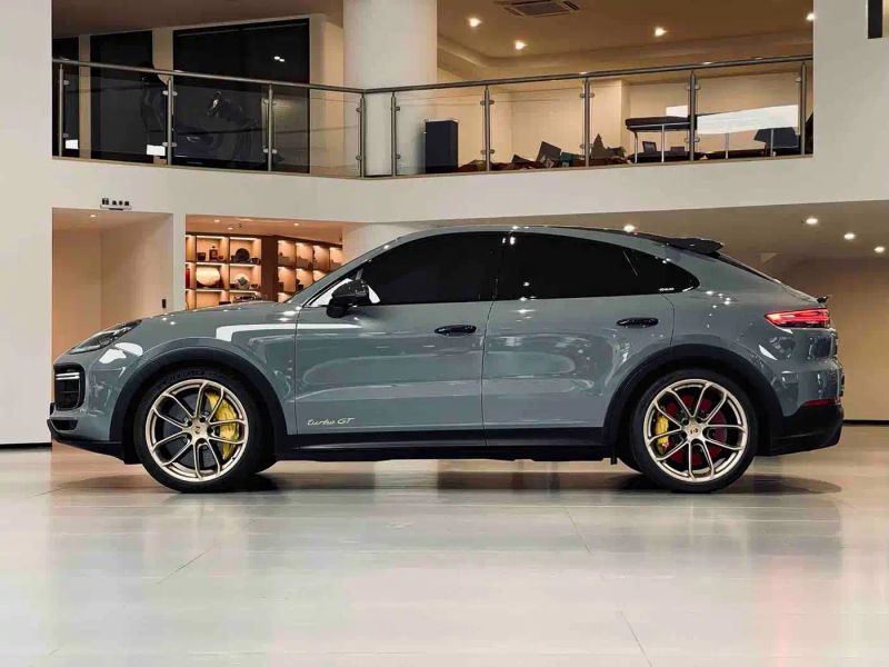 macan cayenne