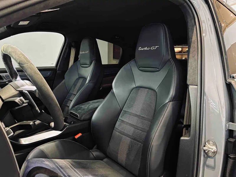macan cayenne
