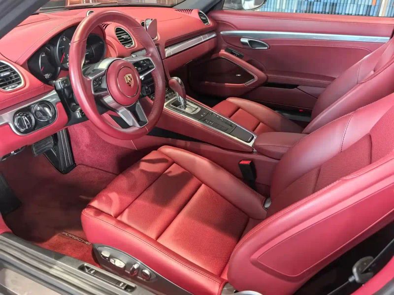 macan 718
