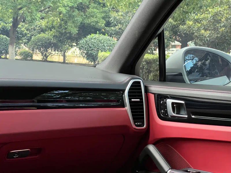 macan cayenne