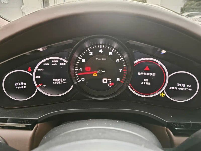 macan cayenne