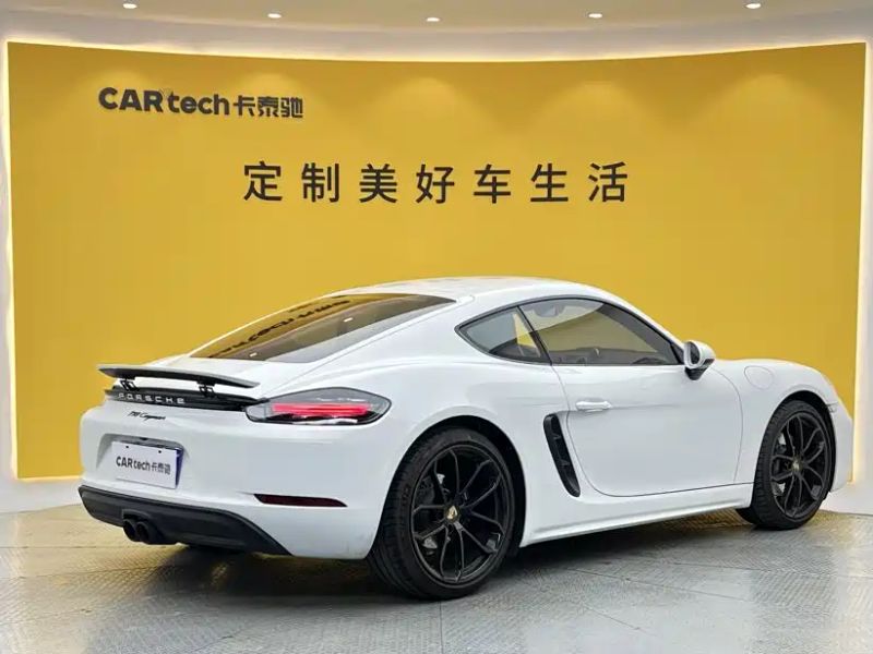 macan 718