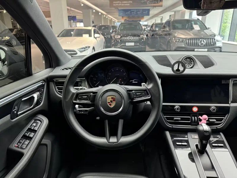 macan macan