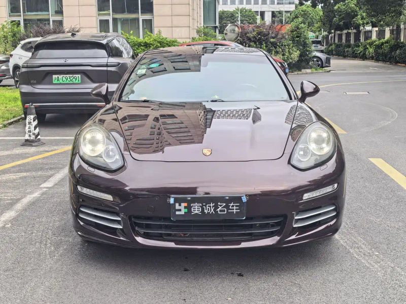macan panamera