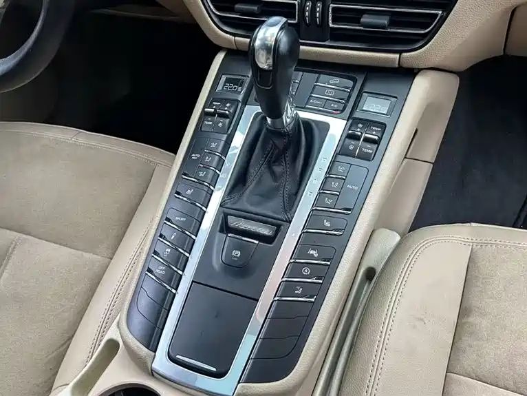 macan macan