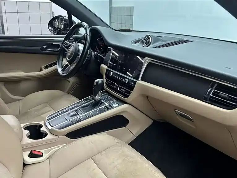 macan macan
