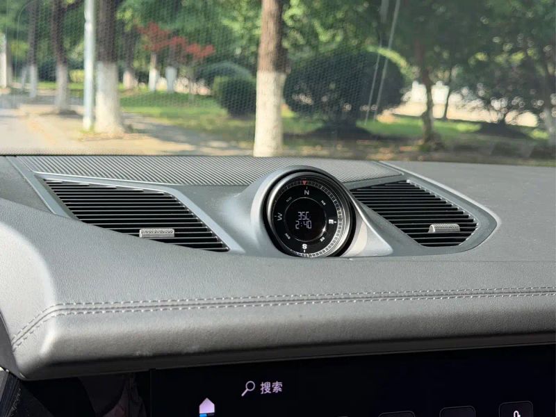 macan cayenne