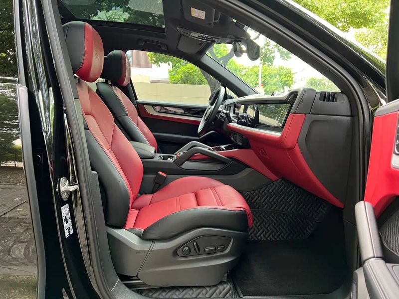 macan cayenne