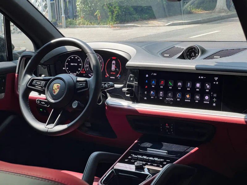 macan cayenne