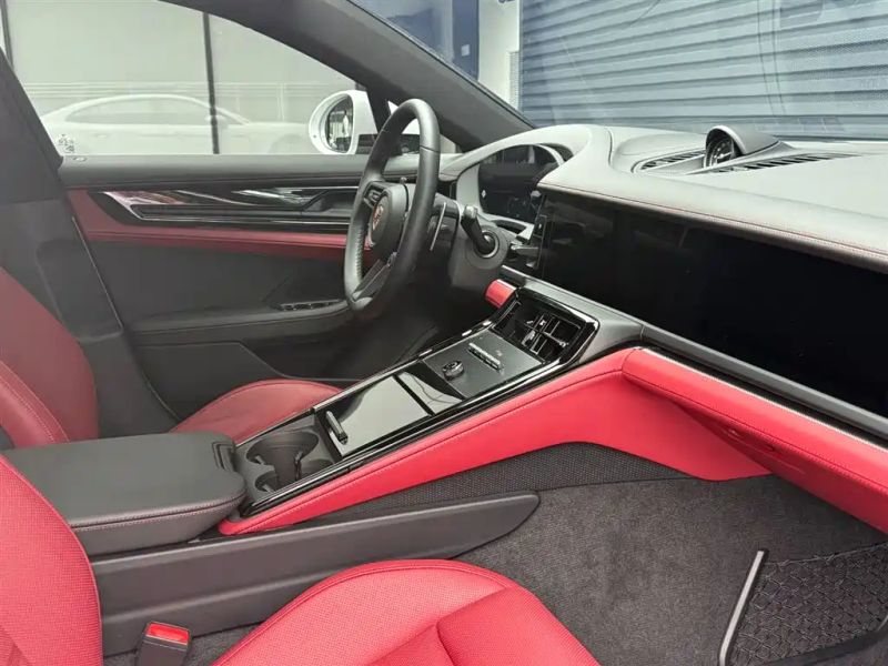 macan panamera