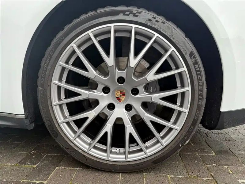 macan panamera