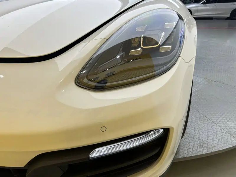 macan panamera