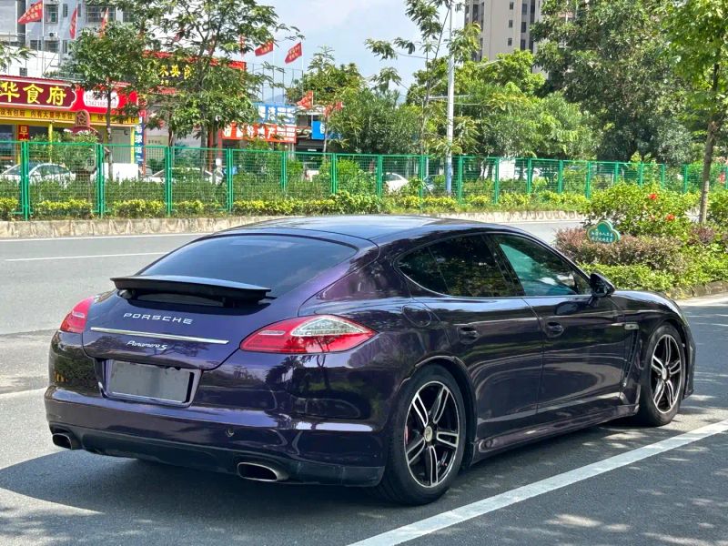 macan panamera