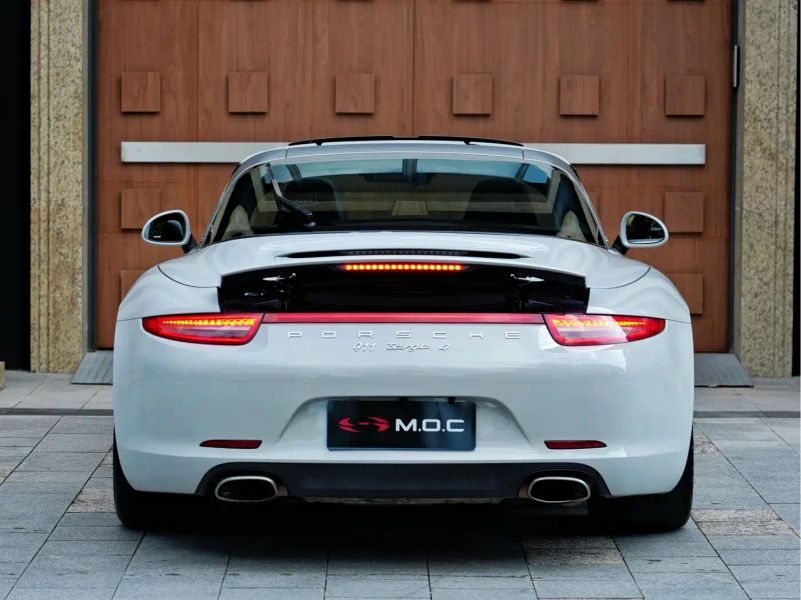 macan 911