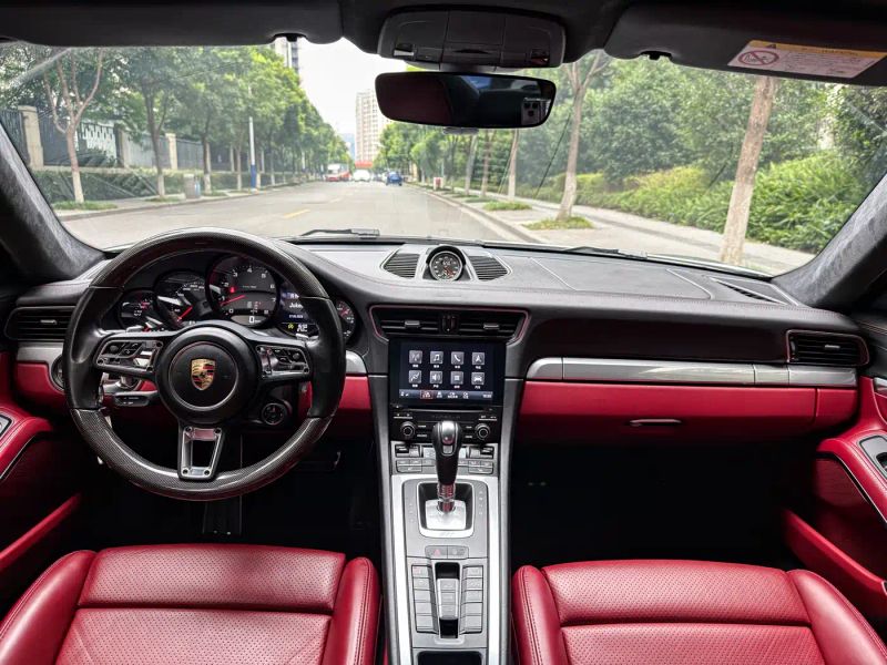 macan 911