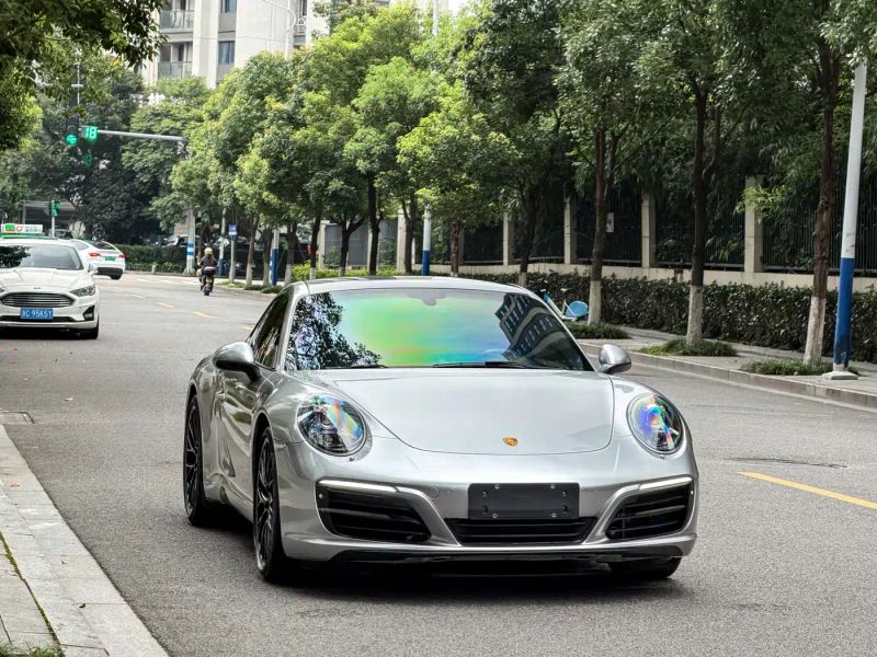 macan 911